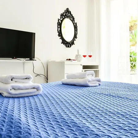 Apartman Aris *